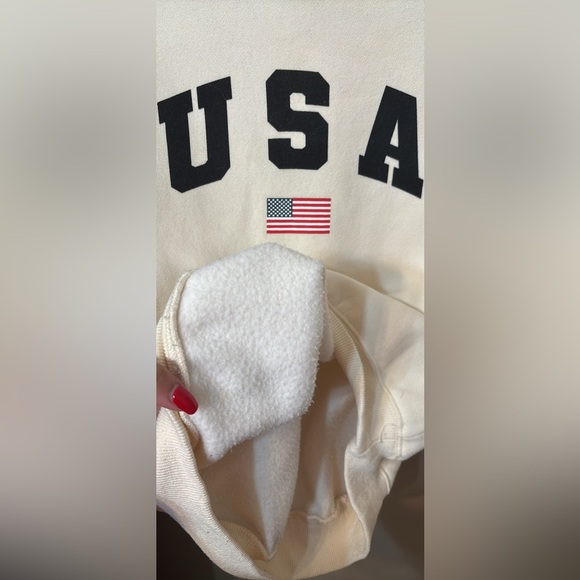 USA Cream Sweatshirt - Picture 2 of 3